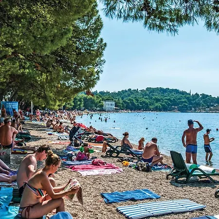 Апартаменти Stunning In *