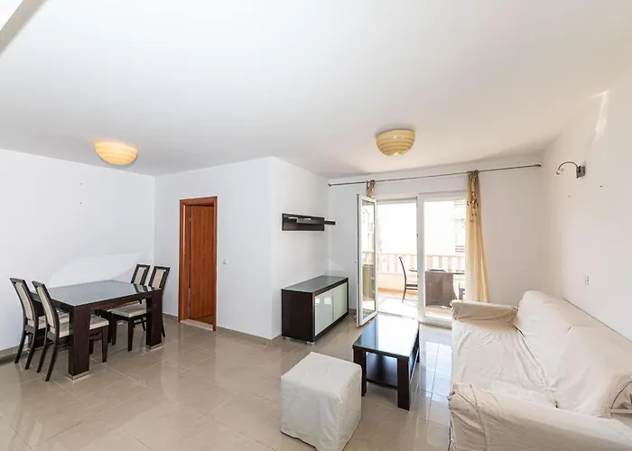 Stunning In Apartament Makarska